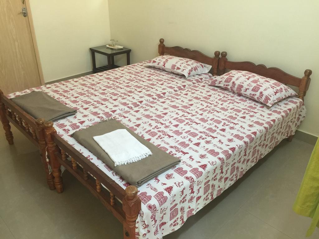 Palm Grove Service Villa Kochi Екстериор снимка