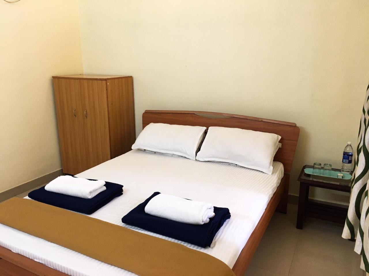 Palm Grove Service Villa Kochi Екстериор снимка